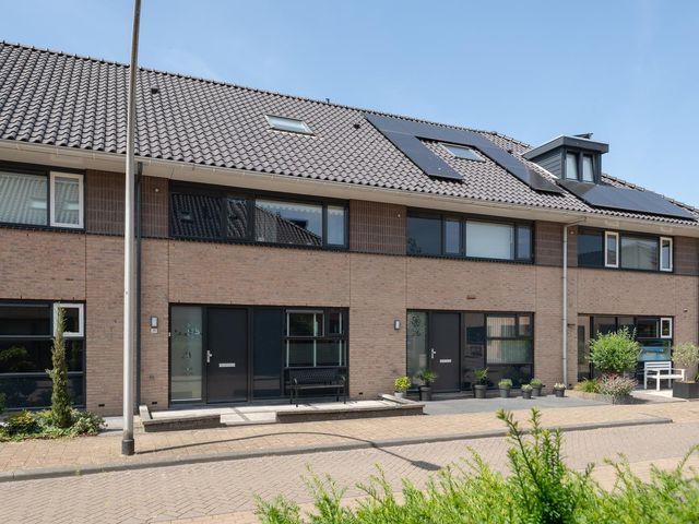 Boterbloem 28, Hendrik-Ido-Ambacht
