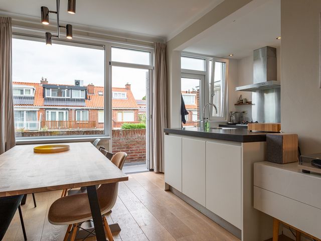 van Watervlietstraat 28, Voorburg