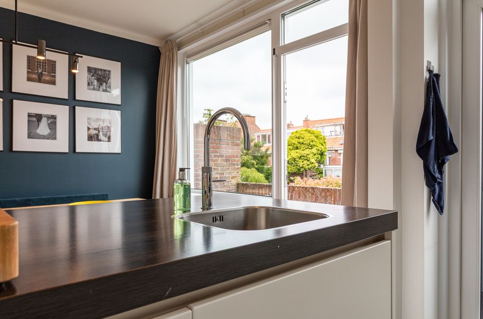 van Watervlietstraat 28