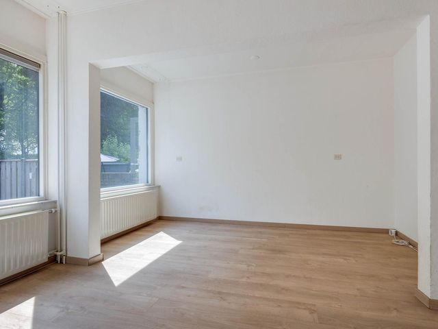De Thun 46, Heerlen