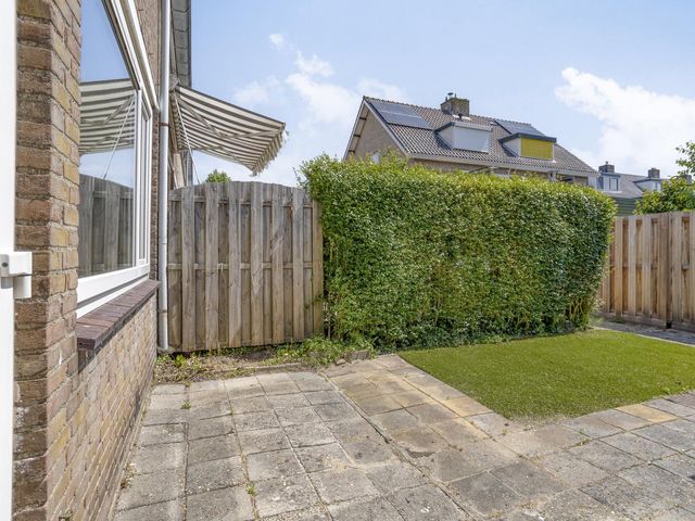 President Kennedylaan 12, Oegstgeest