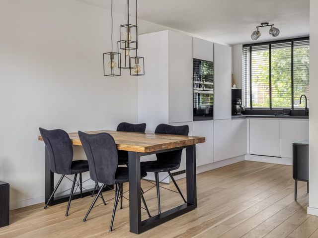Serenadelaan 7, Barendrecht