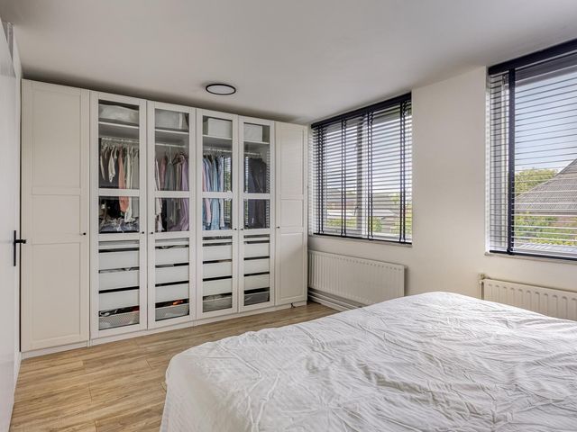 Serenadelaan 7, Barendrecht
