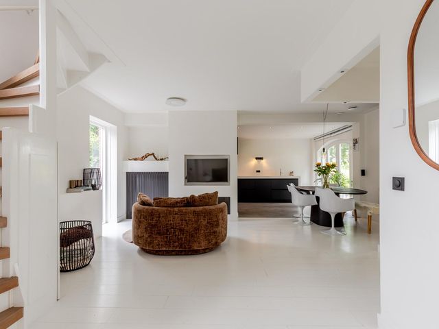 Oesterdam 7, Hoofddorp