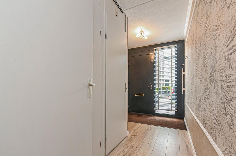 Roerdompstraat 9