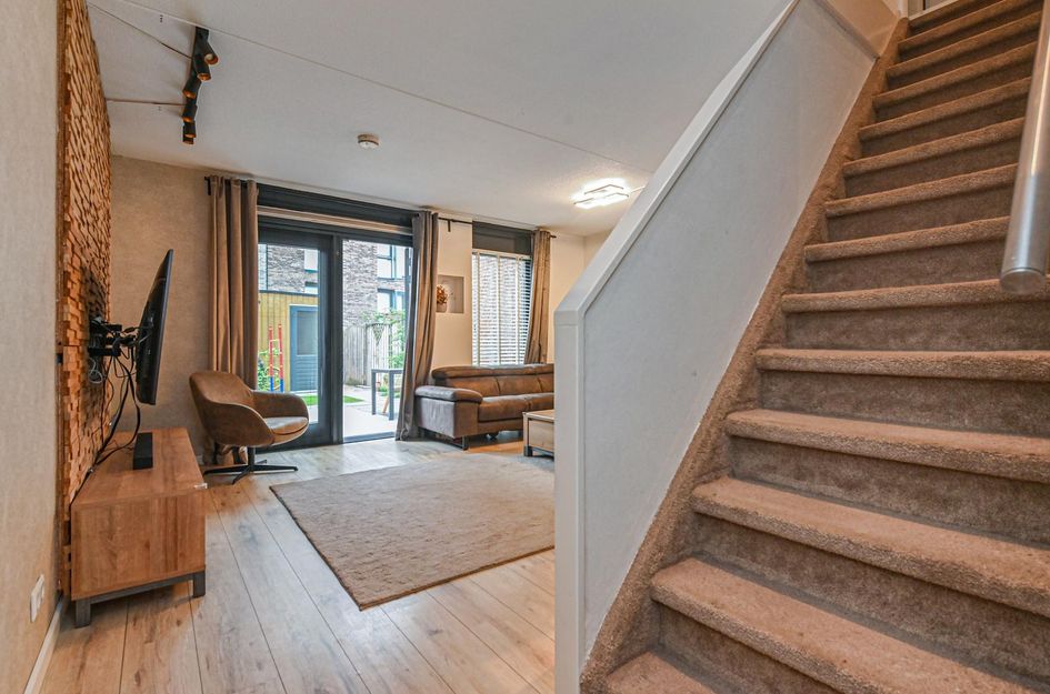 Roerdompstraat 9