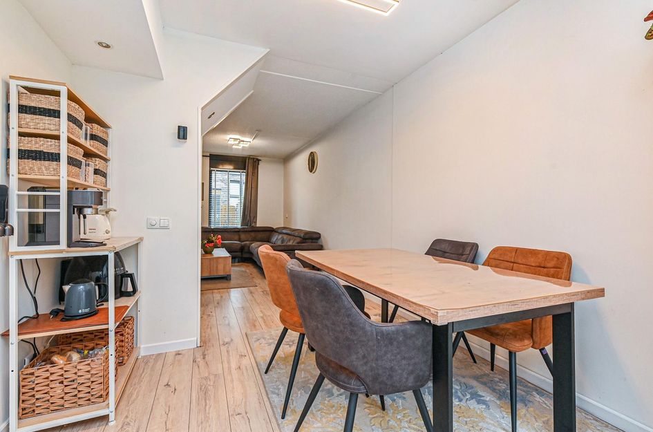 Roerdompstraat 9