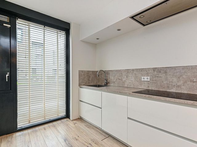 Roerdompstraat 9, 'S-Gravenhage