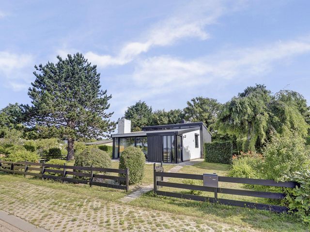 Cederlaan 12, Kamperland