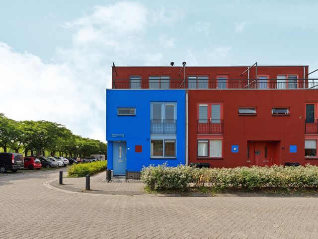 Mahoniestraat 1, Almere