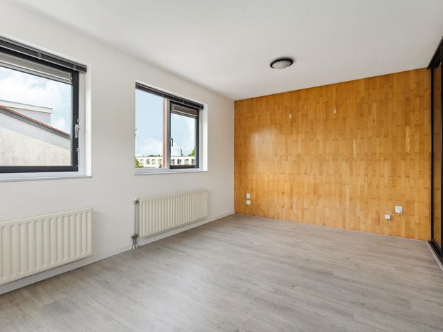 Mahoniestraat 1, Almere