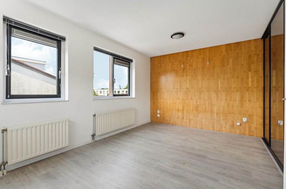 Mahoniestraat 1