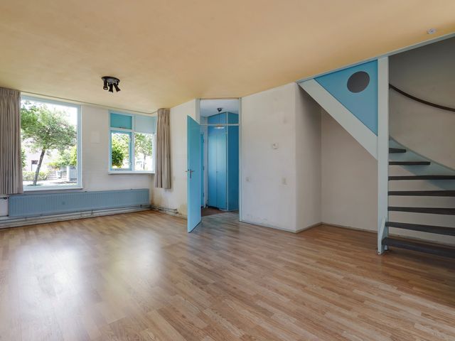 Valkenlaan 81, Delft