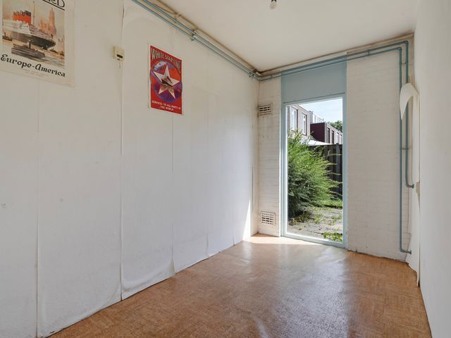 Valkenlaan 81, Delft