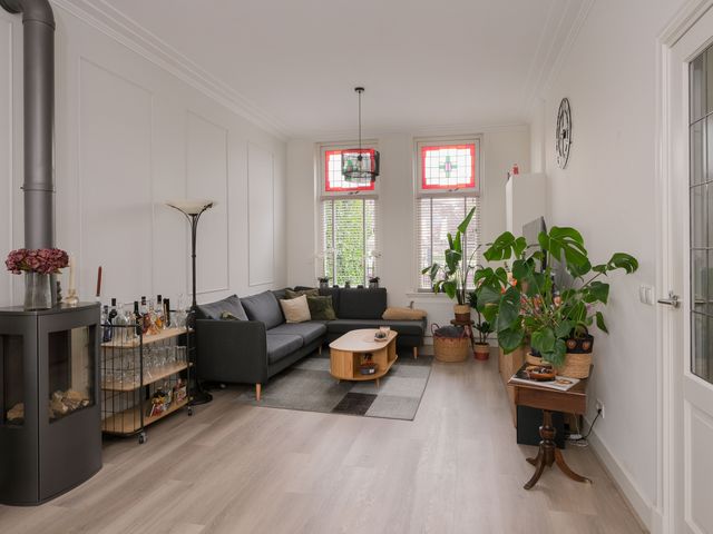 Ambtstraat 127, Almelo
