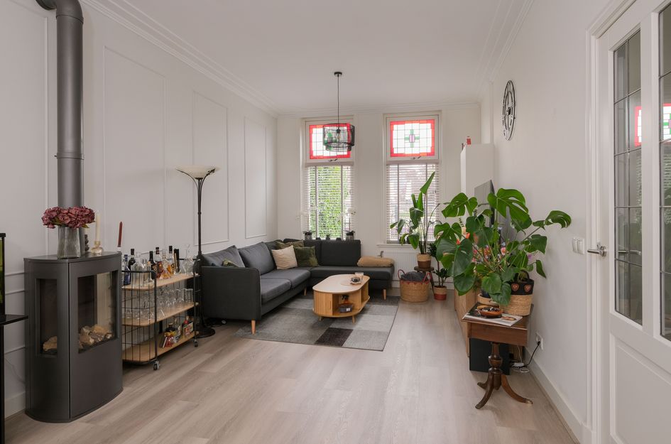 Ambtstraat 127