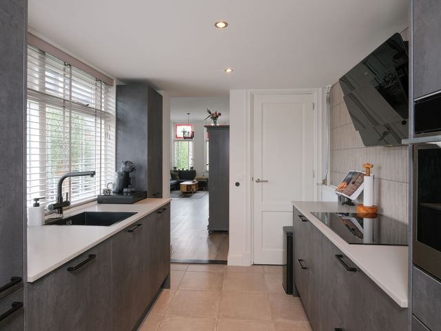 Ambtstraat 127, Almelo