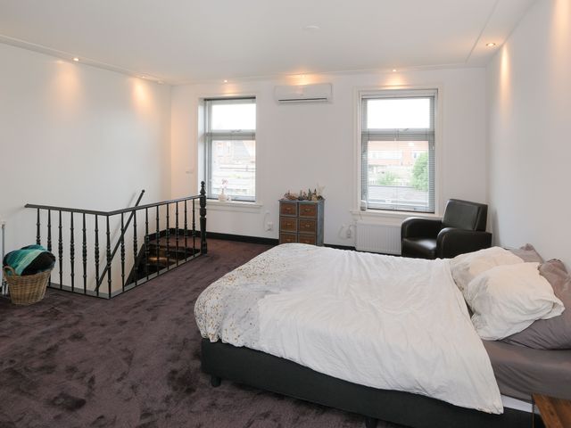 Ambtstraat 127, Almelo