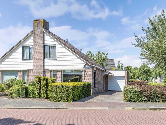 Mastenbroek 2, Emmeloord