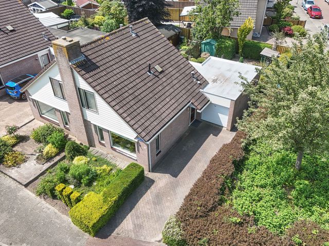 Mastenbroek 2, Emmeloord