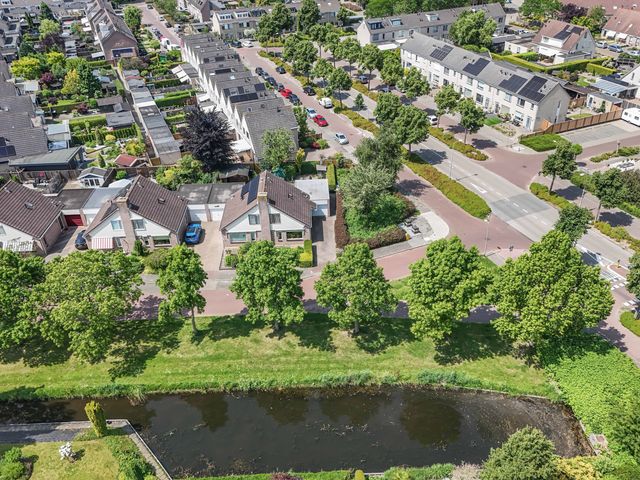 Mastenbroek 2, Emmeloord