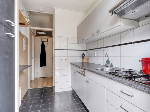 Essenburgsingel 150A02, Rotterdam