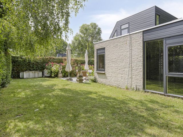 Klepperstee-Eik 1, Ouddorp