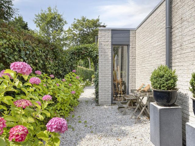 Klepperstee-Eik 1, Ouddorp
