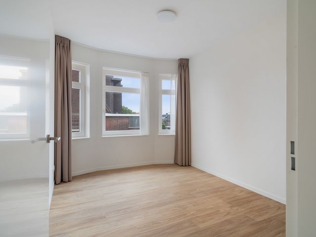 Laan van Meerdervoort 631, 's-Gravenhage