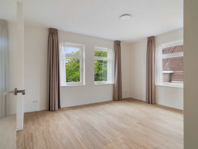 Laan van Meerdervoort 631, 's-Gravenhage