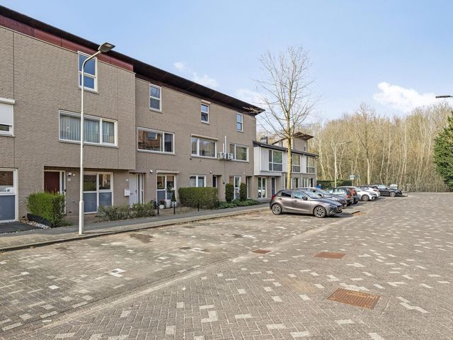 Emily Brontesingel 66, Arnhem