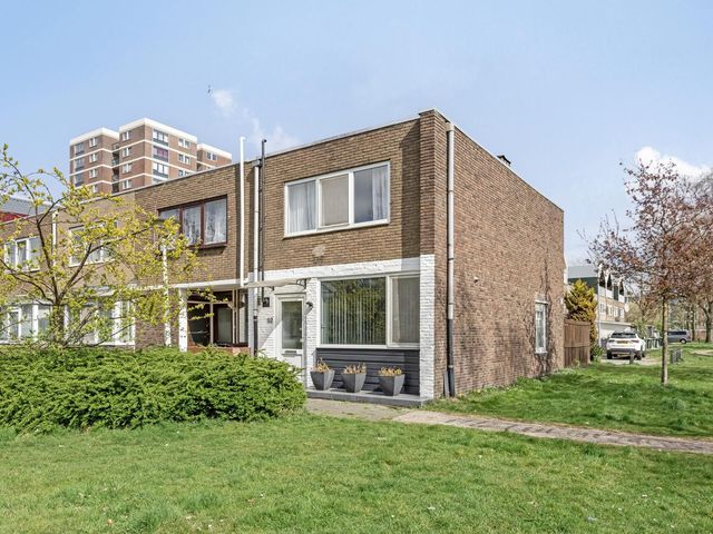 Linnaeusstraat 92, Zaandam