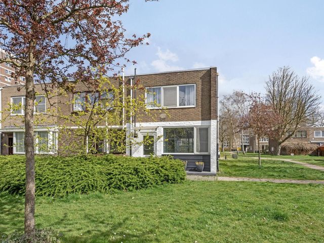 Linnaeusstraat 92, Zaandam