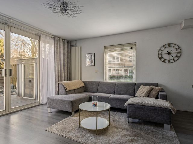 Linnaeusstraat 92, Zaandam