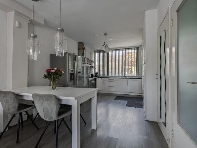 Linnaeusstraat 92, Zaandam