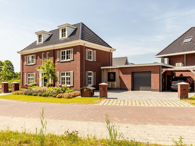 Beemdlaar 52, Almere