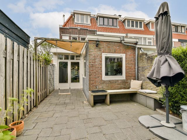 Leuvenstraat 19, Leiden