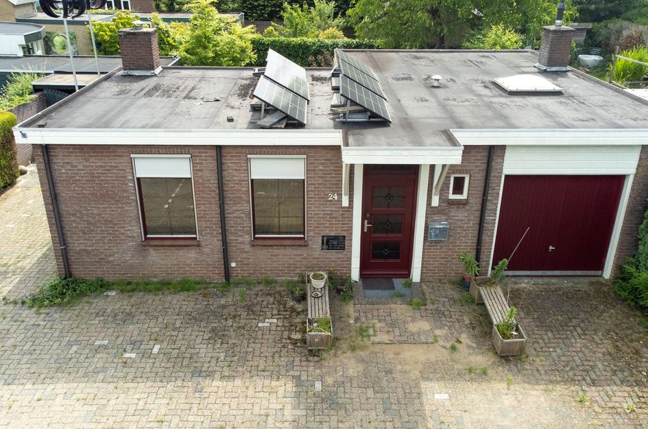 Oranjestraat 24