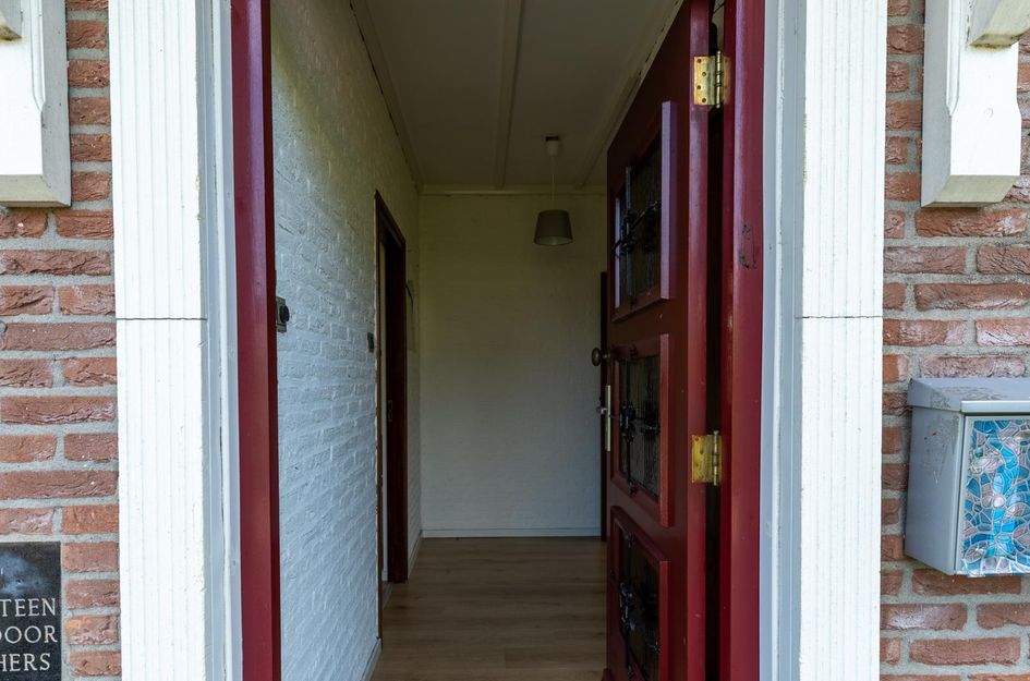 Oranjestraat 24