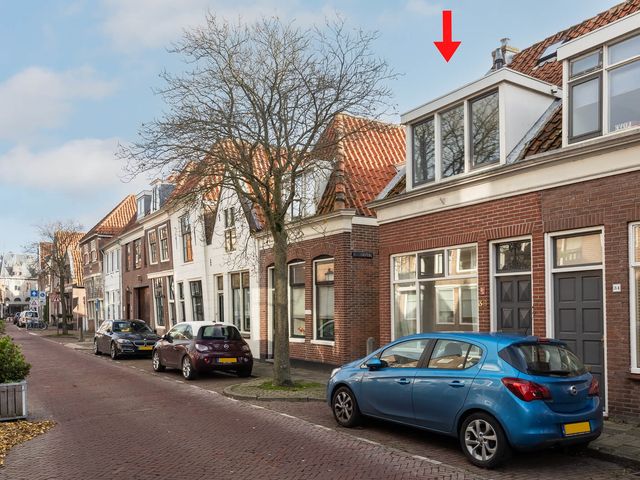 West 36, Hoorn