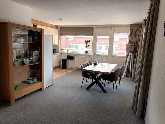 Poolster 220, Hoorn