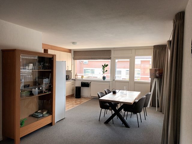 Poolster 220, Hoorn