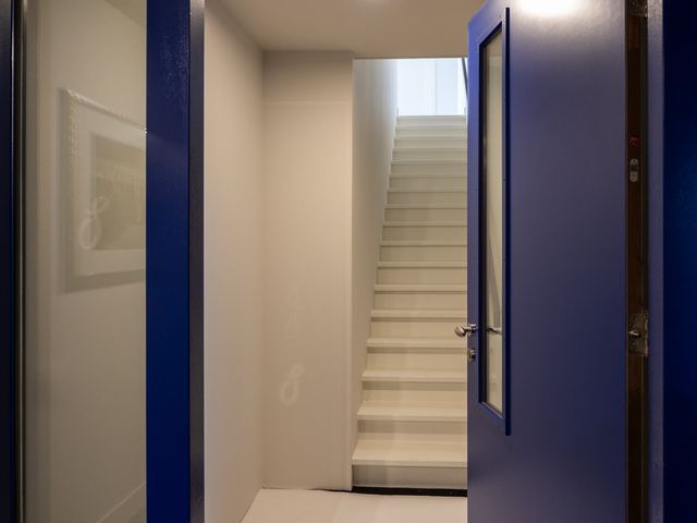 West 49S, Avenhorn