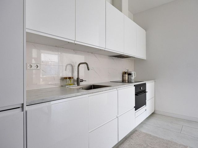 Albardagracht 100, Amsterdam