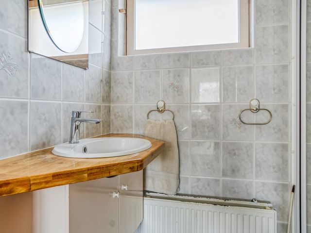 Bachlaan 25, Terneuzen