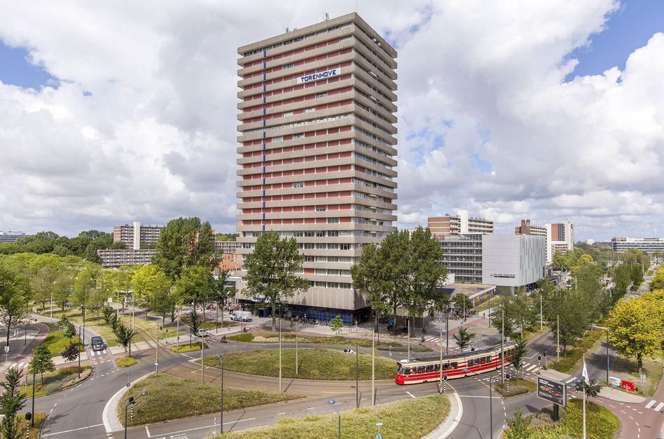 Martinus Nijhofflaan 2E10