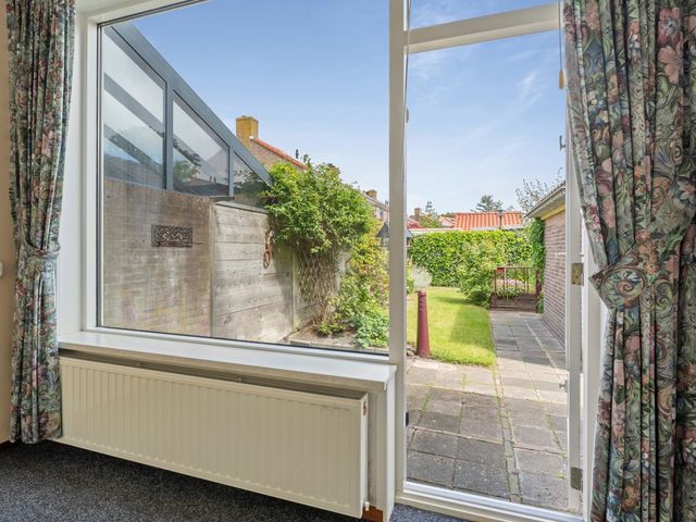 Bremstraat 33, Den Helder