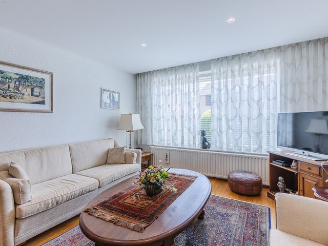 Rijnaakstraat 10, Maasbracht