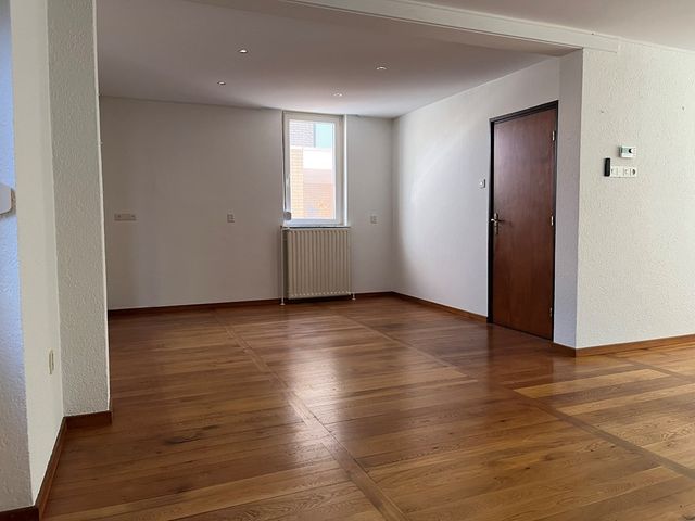 Rijnaakstraat 10, Maasbracht