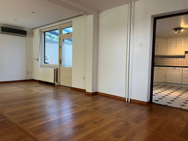 Rijnaakstraat 10, Maasbracht